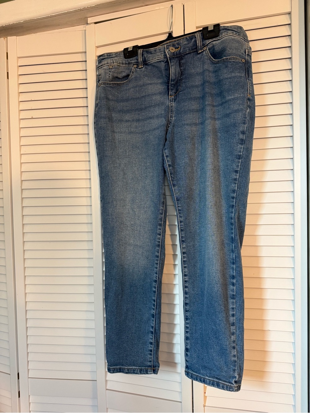 Talbots Simply Flattering Ankle Jeans Medium Wash Straight Leg Petite 12P